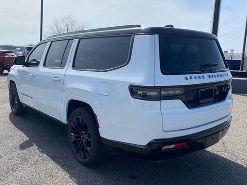 Used 2024 Jeep Grand Wagoneer L Series II w/ Quick Order Packagew 28T image 3