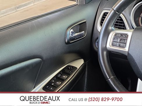 Used 2019 Dodge Journey SE w/ Connectivity Group FWD image 19