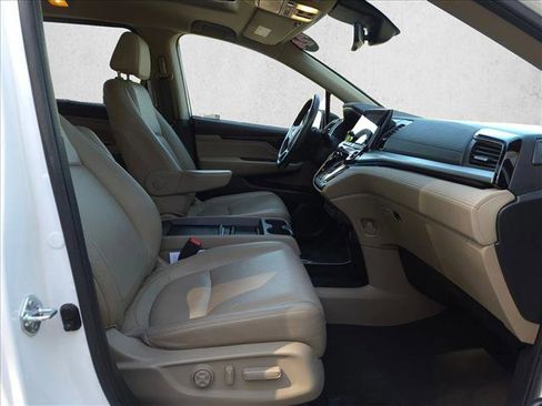 Used 2024 Honda Odyssey Touring image 20