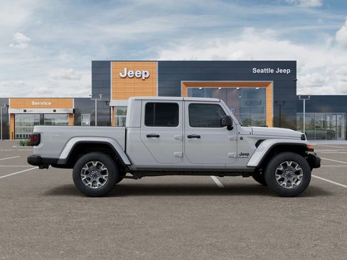 New 2026 Jeep Gladiator Sport AWD/4WD image 22
