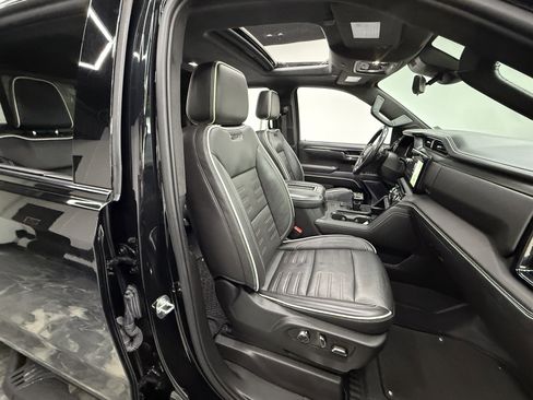 Used 2022 GMC Sierra 1500 AT4X image 27