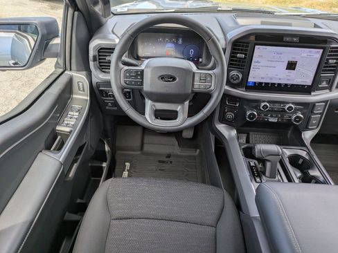 Used 2025 Ford F150 XLT w/ Equipment Group 302A MID AWD/4WD image 9