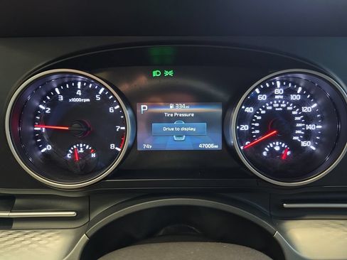 Certified 2022 Kia Carnival LX FWD image 22
