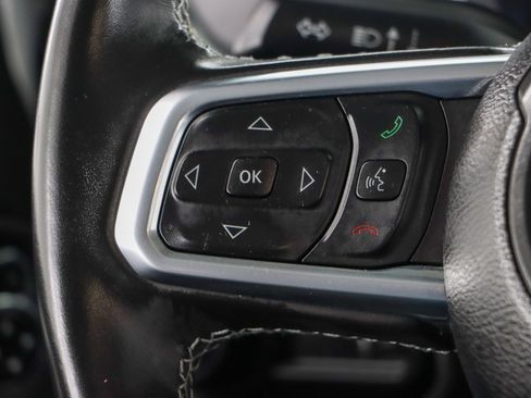Used 2023 Jeep Wrangler Unlimited Sahara w/ Cold Weather Group AWD/4WD image 15