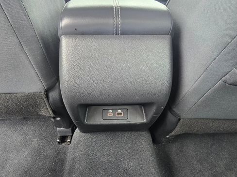 Used 2025 Nissan Altima 2.5 SV image 29