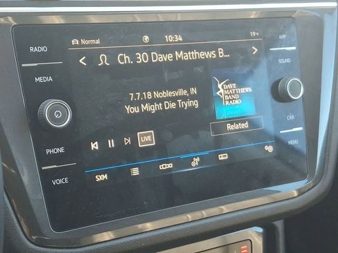 Used 2024 Volkswagen Tiguan SE image 20