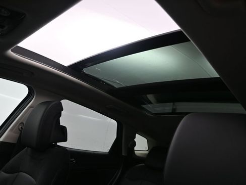 New 2026 Kia Sportage SX FWD image 29