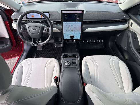Used 2021 Ford Mustang Mach-E Premium image 15