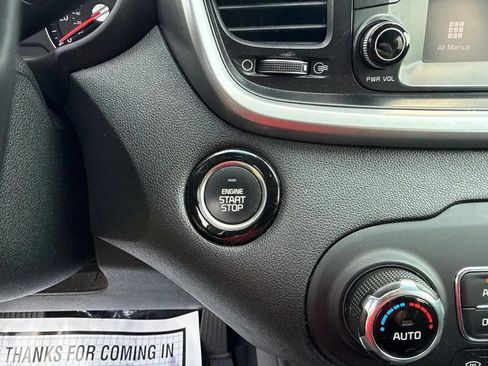 Used 2020 Kia Sorento S FWD image 20