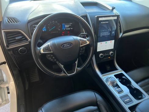 Used 2023 Ford Edge SEL w/ Convenience Package AWD/4WD image 11