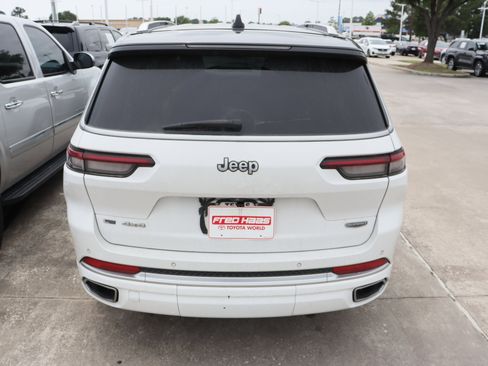 Used 2022 Jeep Grand Cherokee L Summit w/ Luxury Tech Group V AWD/4WD image 7