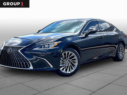 Used 2024 Lexus ES 350 w/ Accessory Package (Z2)