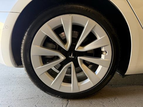 Used 2022 Tesla Model 3 Long Range image 31