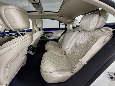 Used 2022 Mercedes-Benz S 580 4MATIC Sedan image 25
