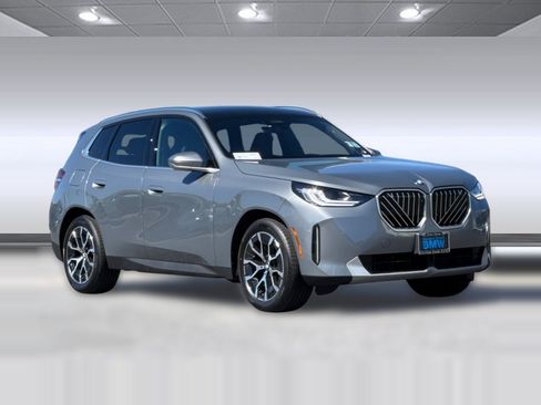 Used 2026 BMW X3 xDrive30i w/ Premium Package AWD/4WD image 6