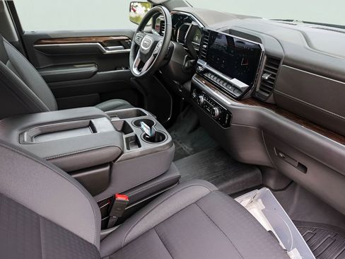 Used 2023 GMC Sierra 1500 Elevation RWD image 30