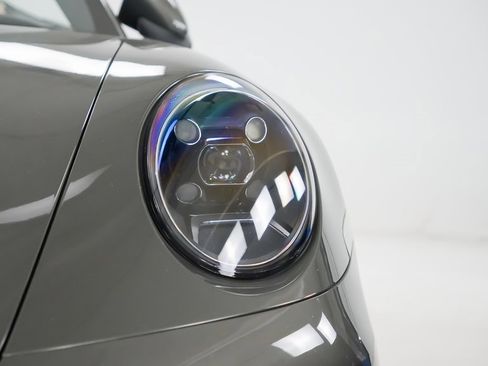 Certified 2022 Porsche 911 Carrera S image 7