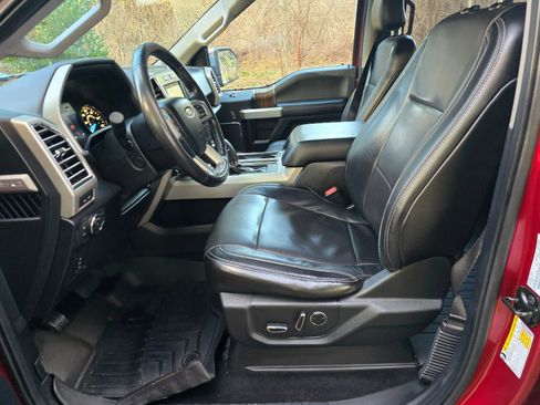 Used 2016 Ford F150 Lariat w/ Equipment Group 502A Luxury image 19