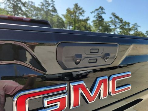 New 2025 GMC Sierra 3500 Denali w/ Denali Reserve Package image 7