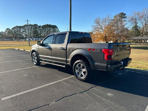 Used 2018 Ford F150 Lariat image 9