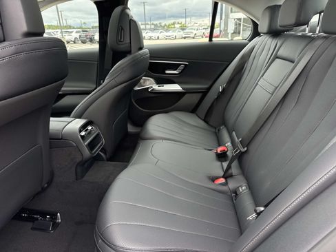 New 2026 Mercedes-Benz E 350 4MATIC Sedan image 6