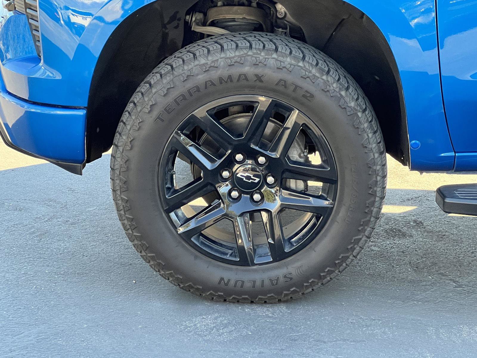 Used 2022 Chevrolet Silverado 1500 RST AWD/4WD image 18