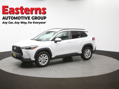 Used 2022 Toyota Corolla Cross LE FWD image 55
