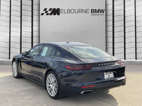 Used 2019 Porsche Panamera 4 image 6