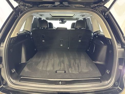 Used 2023 Jeep Grand Cherokee 4WD 4xe w/ Luxury Tech Group II image 28