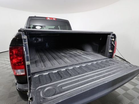 Used 2015 RAM 1500 Express AWD/4WD image 19