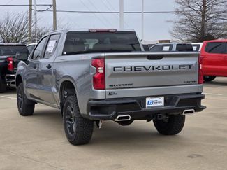 New 2026 Chevrolet Silverado 1500 Custom Trail Boss w/ LPO, Dark Essentials Package video 3