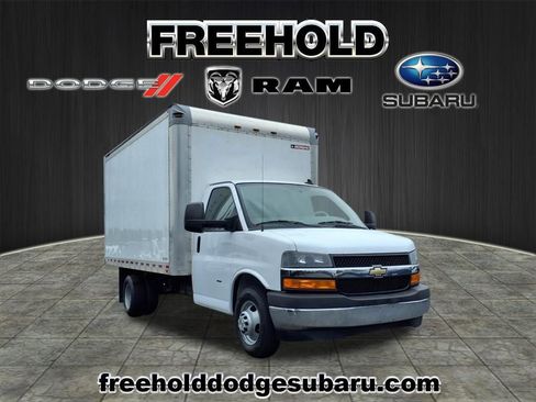 Used 2019 Chevrolet Express 3500 w/ Power Convenience Package image 1