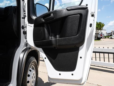 Used 2023 RAM ProMaster 2500 FWD image 39