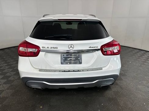 Used 2018 Mercedes-Benz GLA 250 4MATIC image 4