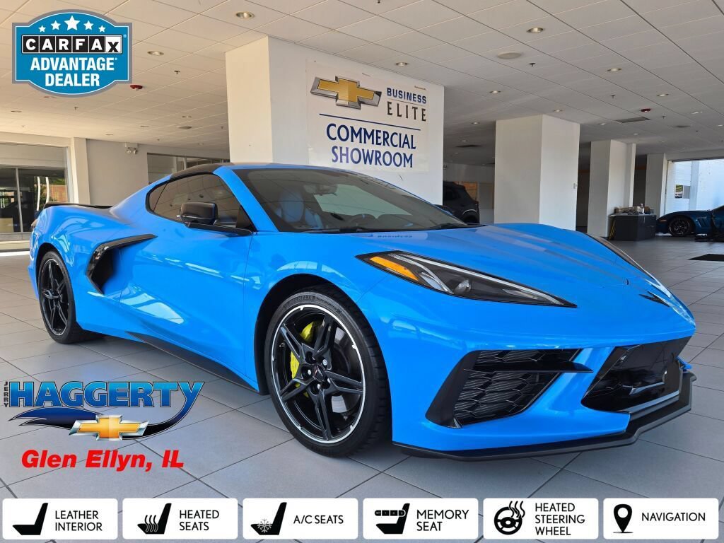Used 2021 Chevrolet Corvette Stingray Premium Cpe w/ Z51 Performance Package RWD image 1