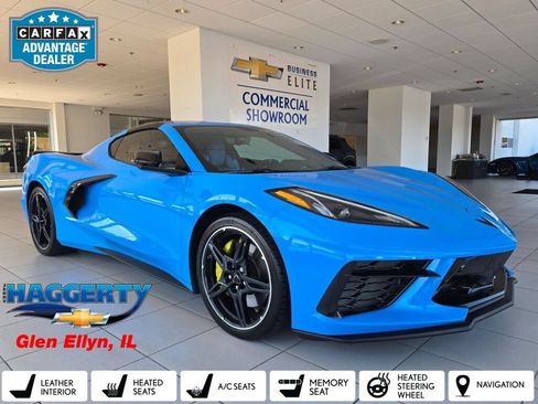Used 2021 Chevrolet Corvette Stingray Premium Cpe w/ Z51 Performance Package RWD image 1