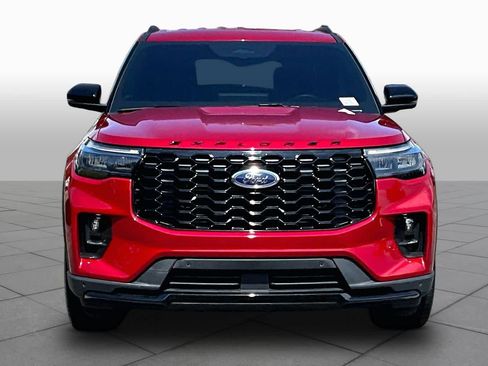 Used 2025 Ford Explorer ST-Line w/ Premium Package RWD image 4