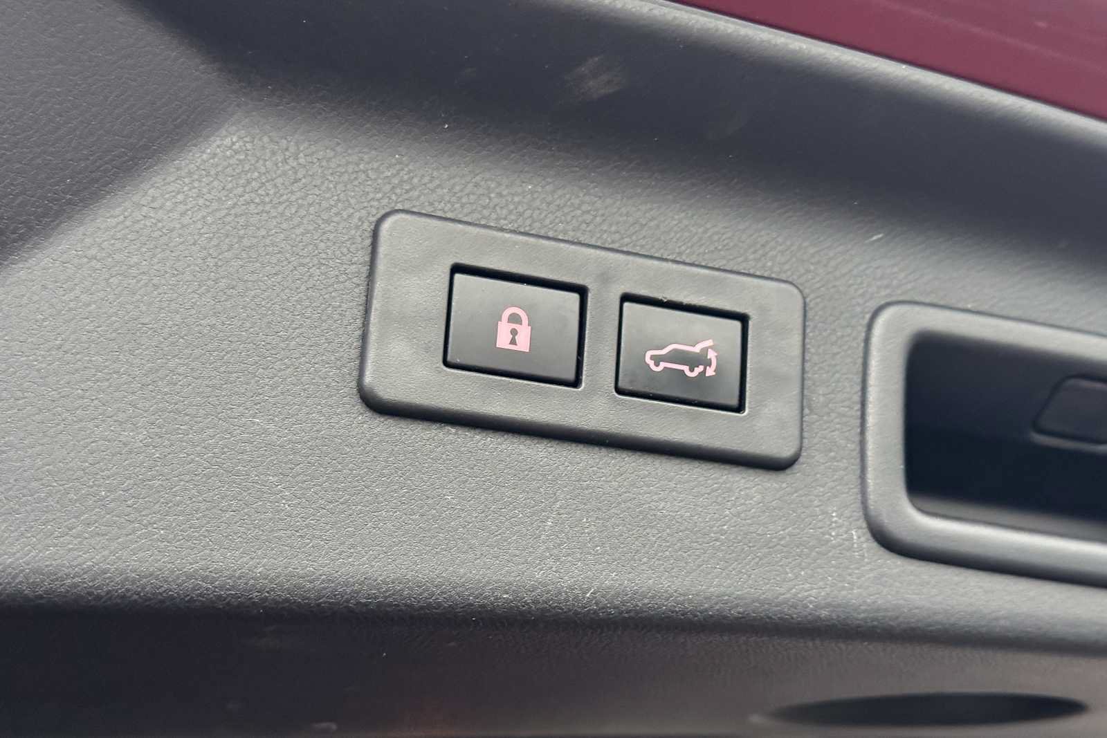Certified 2025 Subaru Forester Premium AWD/4WD image 14
