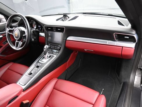 Certified 2017 Porsche 911 Carrera 4S AWD/4WD image 29