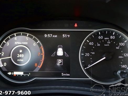 New 2025 Nissan Versa SV image 15