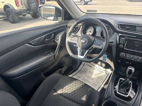 Used 2020 Nissan Rogue S AWD/4WD image 19