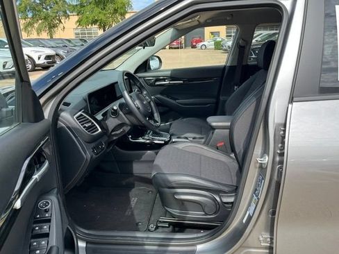Used 2025 Kia Seltos S FWD image 14