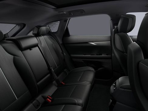 New 2026 Cadillac Optiq Luxury 2 image 34