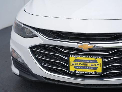 Used 2024 Chevrolet Malibu LT FWD image 9