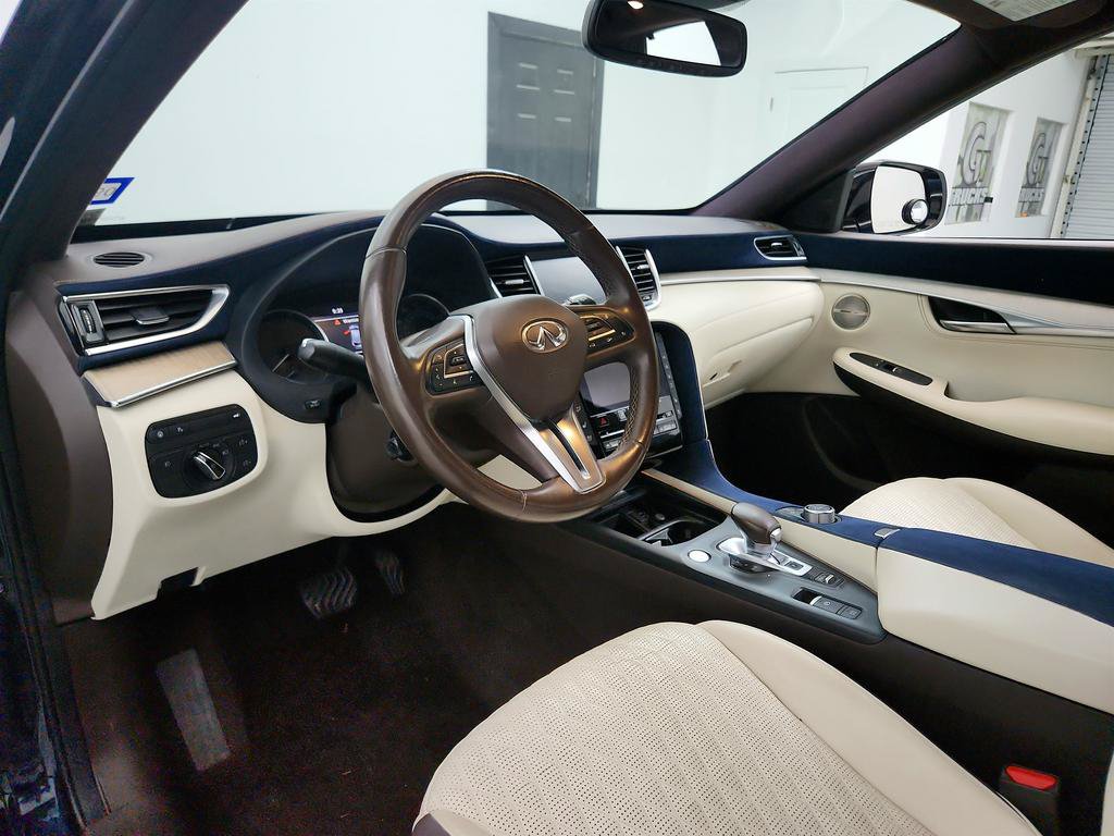 Used 2019 INFINITI QX50 Essential w/ Sensory Package FWD image 13