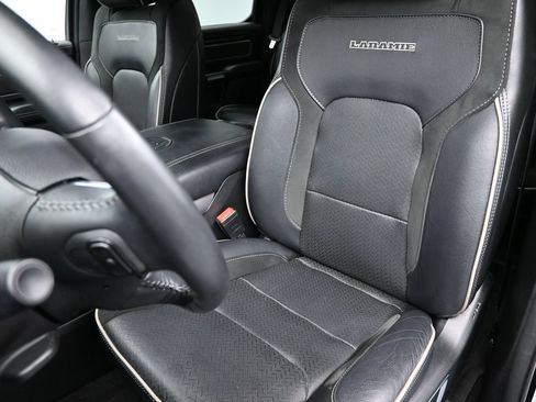 Used 2023 RAM 1500 Laramie AWD/4WD image 21