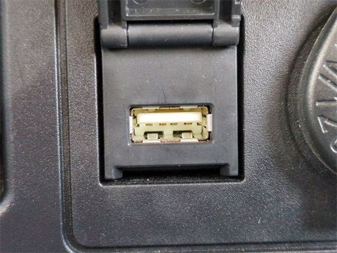 Used 2022 Toyota 4Runner SR5 Premium image 23