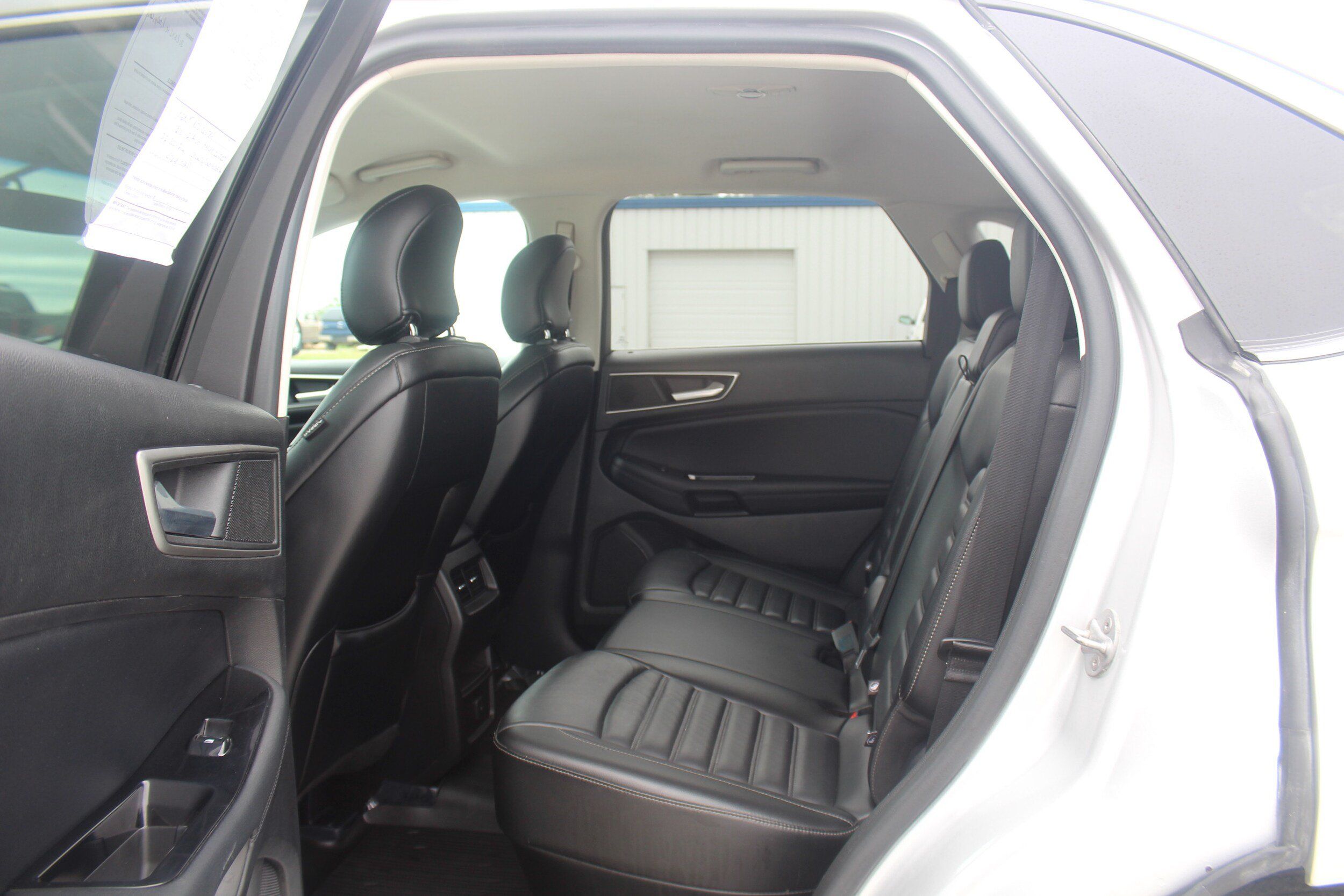 Used 2016 Ford Edge SEL w/ Equipment Group 201A AWD/4WD image 13