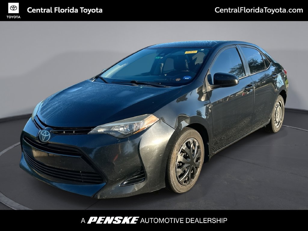 Used 2018 Toyota Corolla LE FWD image 1
