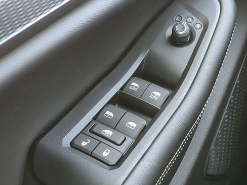 New 2025 Jeep Grand Cherokee Laredo image 22